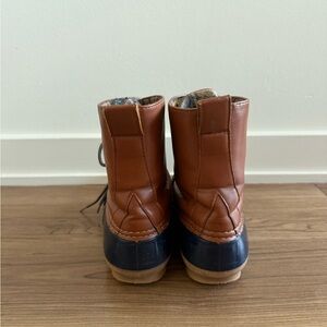 STEVE MADDEN RAIN BOOTS